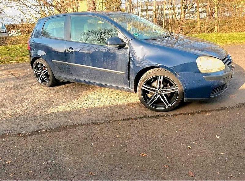 Gebraucht VW Golf 75 PS (55 kW) 2005 Blau Coupé