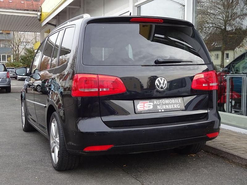 Gebraucht VW Touran Highline 140 PS (102 kW) 2010 Schwarz Van / Kleinbus