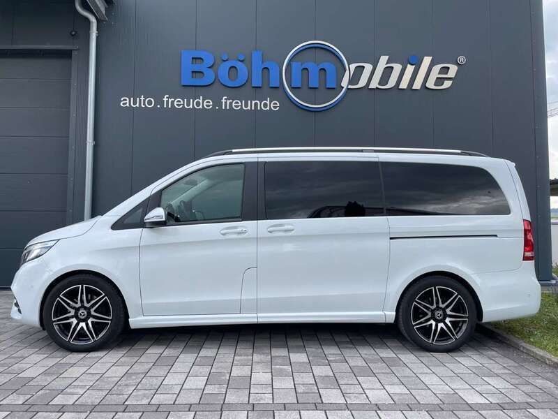 Begrkristallweißmetallic Gebraucht 2019 Mercedes V300 AMG Van / Kleinbus | 49.580 € (Superpreis) - Bild 1/4