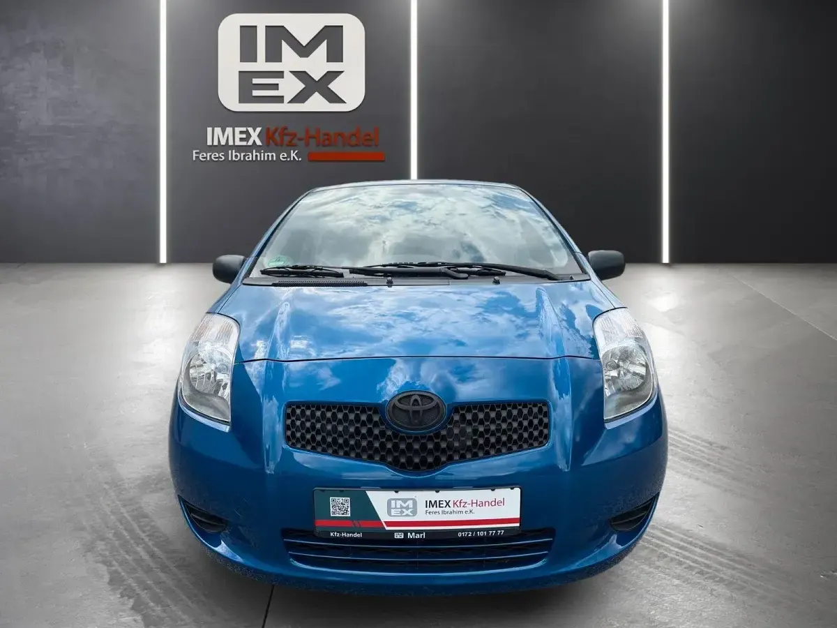 Gebraucht Toyota Yaris Cool 87 PS (63 kW) 2007 Blau Kleinwagen