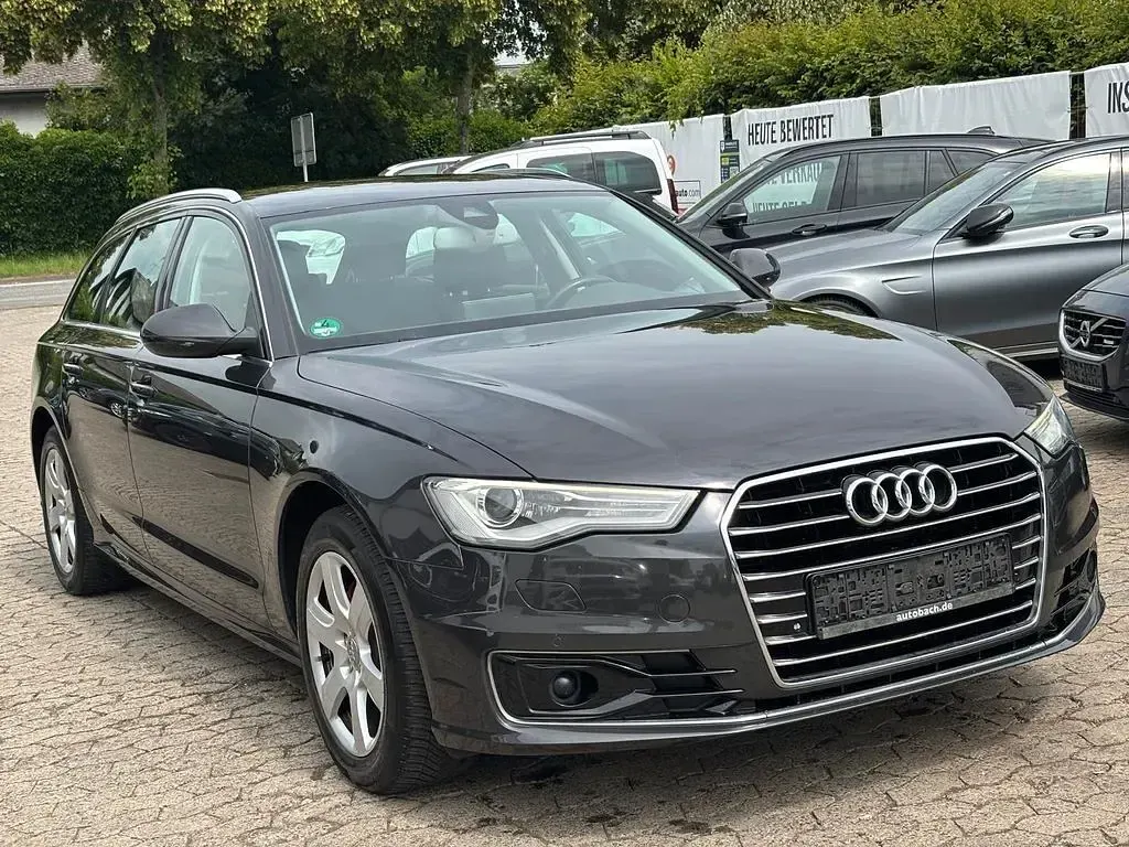 Gebraucht Audi A6 Sport 190 PS (139 kW) 2016 Grau Kombi