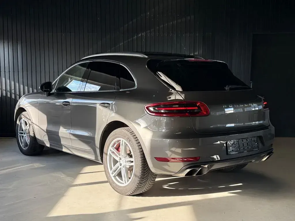 Gebraucht Porsche Macan Turbo 400 PS (294 kW) 2015 Grau SUV