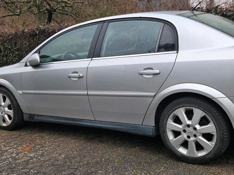 Gebraucht Opel Vectra 145 PS (106 kW) 2002 Silber Limousine