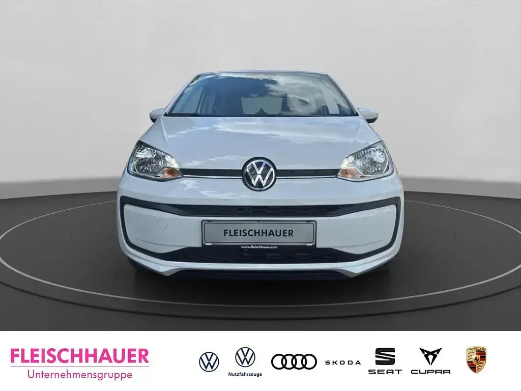 Usado VW up! Move 65 CV (47 kW) 2022 Blanco Utilitario
