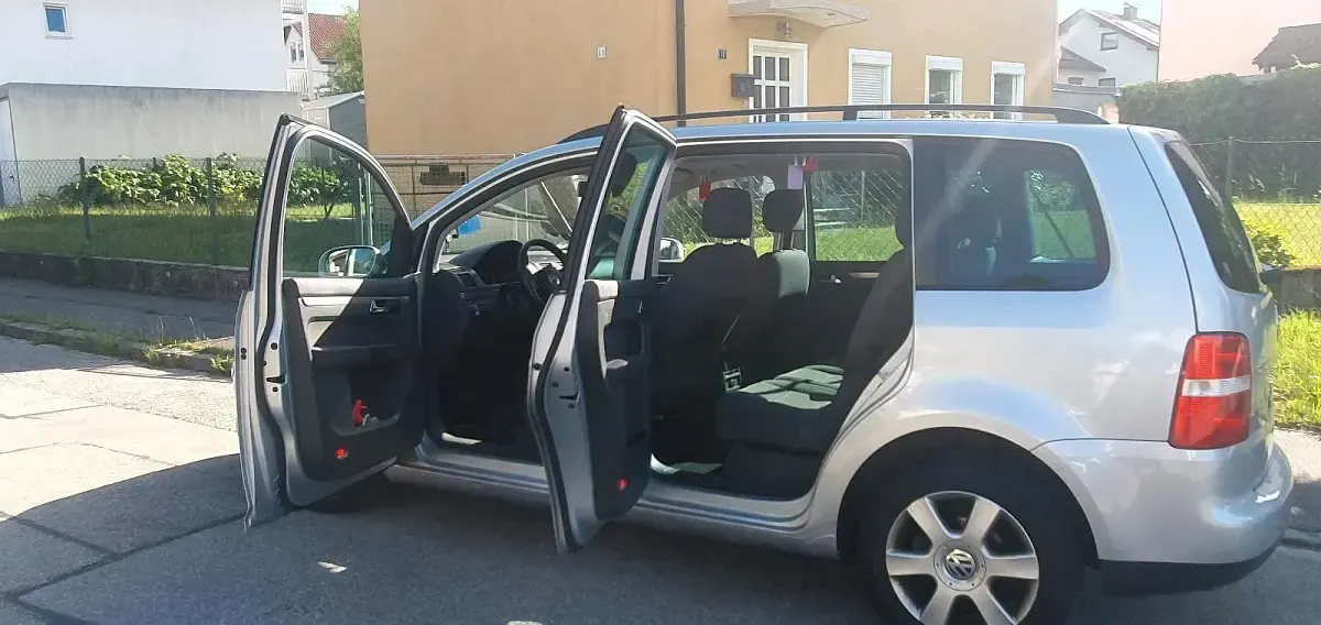 Gebraucht VW Touran 2005 Grau Van / Kleinbus