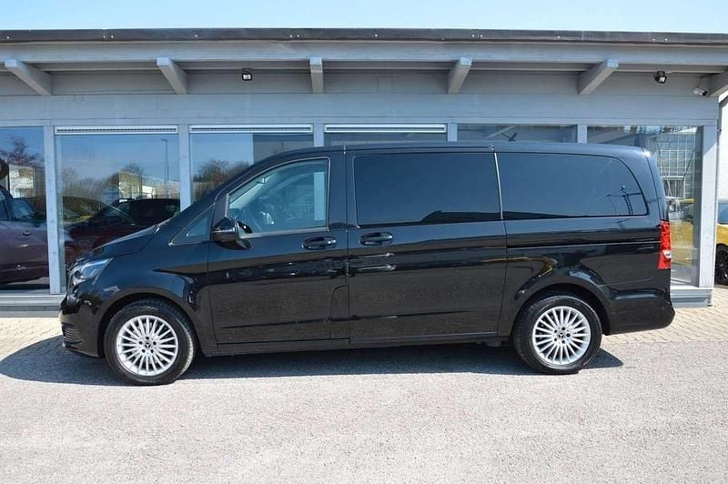 Gebraucht Mercedes V250 Edition 190 PS (139 kW) 2018 Schwarz Van / Kleinbus