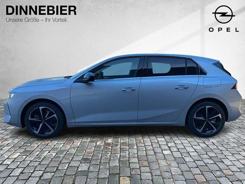 Gebraucht Opel Astra Elegance 150 PS (110 kW) 2022 Silber (metallic) Limousine