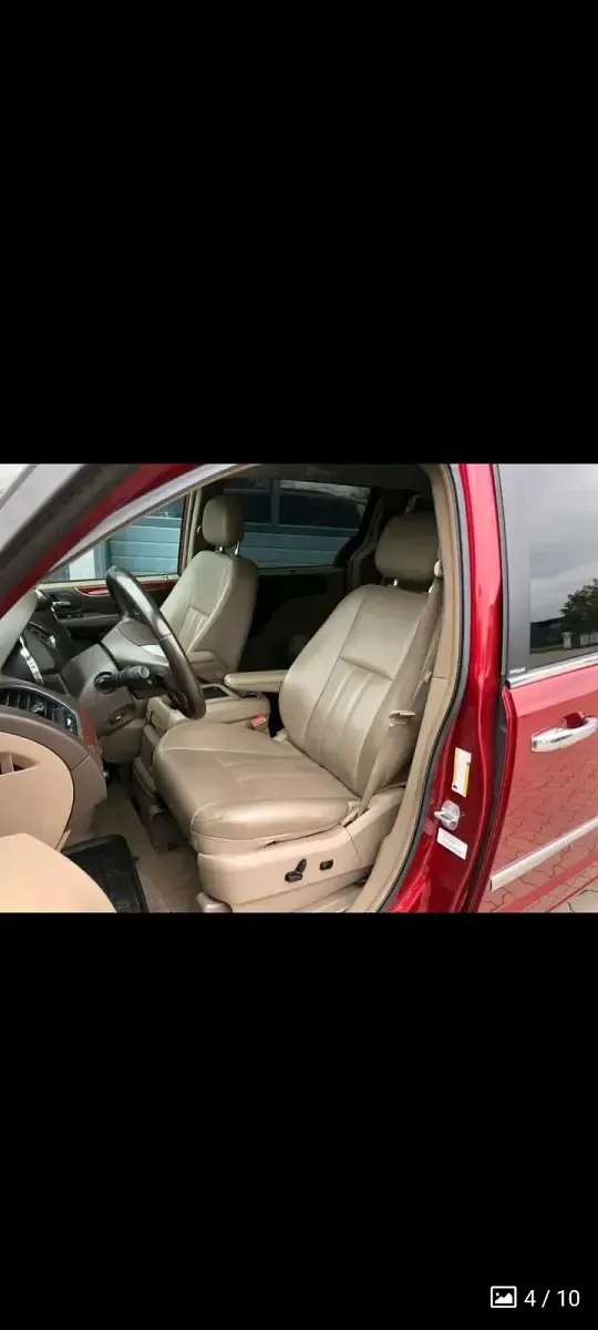 Gebraucht Chrysler Town & Country 286 PS (210 kW) 2014 Rot Van / Kleinbus