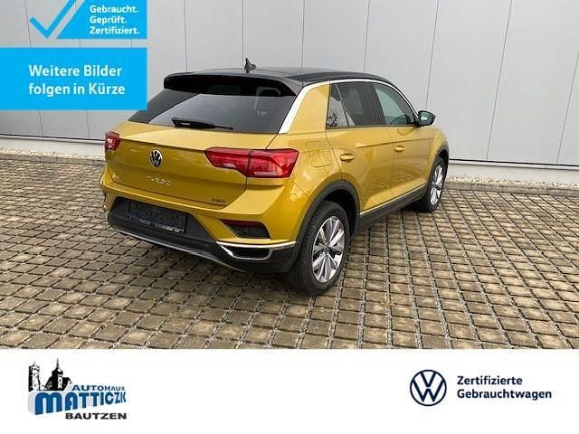 Gebraucht VW T-Roc Style 150 PS (110 kW) 2021 Karkumagelb metallic SUV