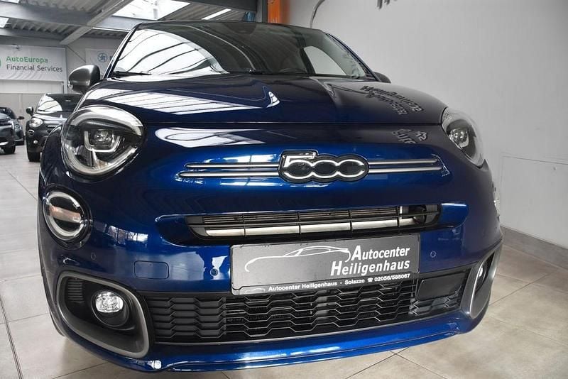 Blau Gebraucht 2024 Fiat 500X SUV | 20.480 € (Etwas zu teuer) - Bild 1/4