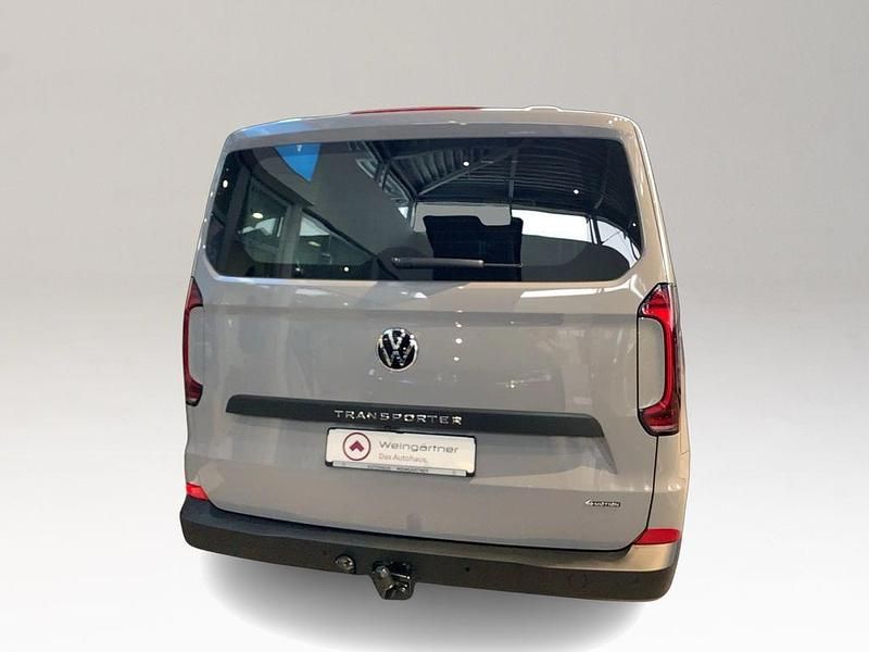 Neu VW T6.1 150 PS (110 kW) 2025 Grau Van