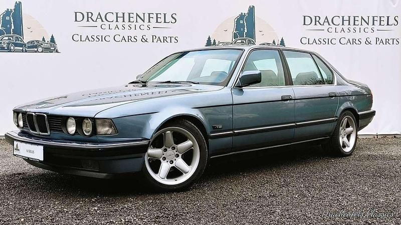 Gebraucht BMW 735 211 PS (155 kW) 1988 Cirrusblau Limousine