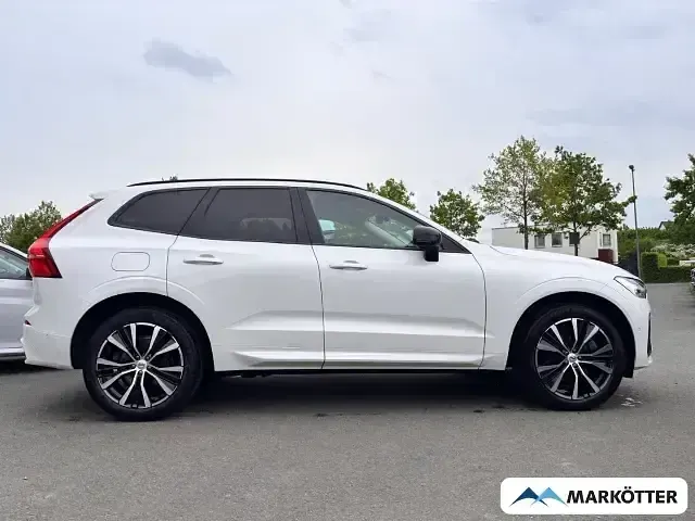 Gebraucht Volvo XC60 Plus 197 PS (144 kW) 2024 Weiss SUV