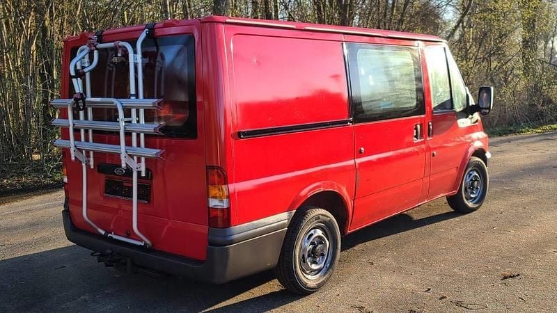 Gebraucht Ford Transit 101 PS (74 kW) 2002 Rot Van / Kleinbus