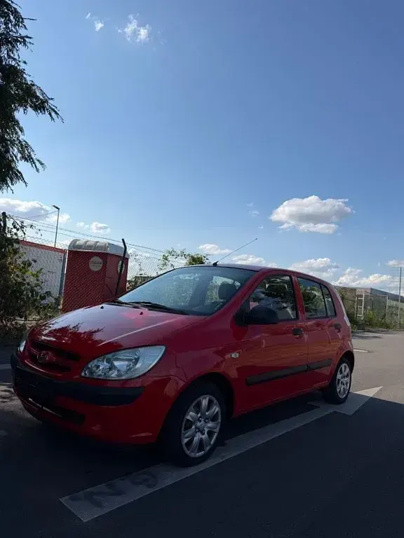 Gebraucht Hyundai Getz 67 PS (49 kW) 2009 Rot Kleinwagen