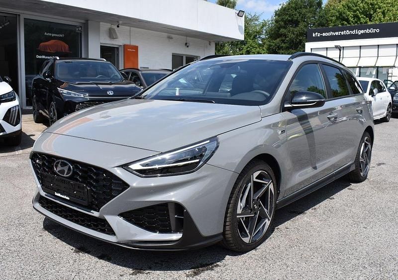 Neu Hyundai i30 N Line 140 PS (102 kW) 2025 Grau Kombi