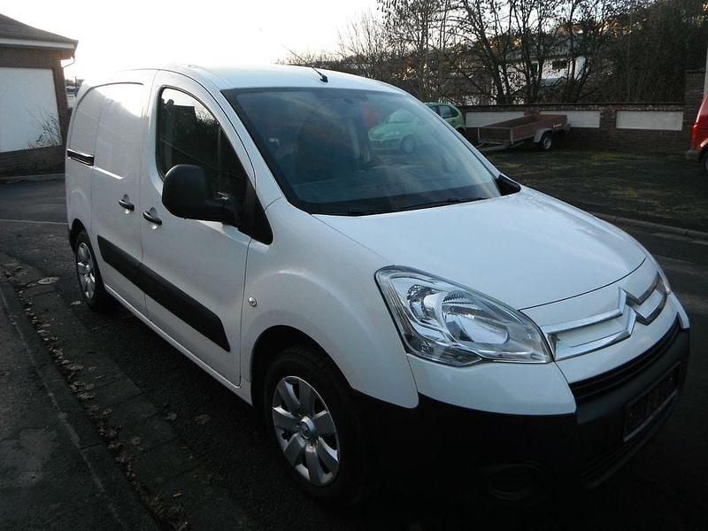 Gebraucht Citroën Berlingo 90 PS (66 kW) 2011 Weiß Van / Kleinbus