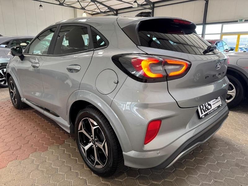 Gebraucht Ford Puma ST-Line 125 PS (91 kW) 2024 Silber SUV