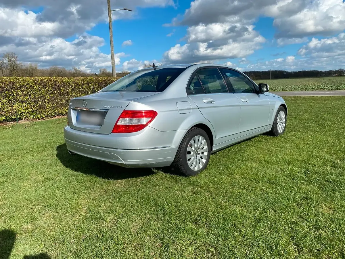 Gebraucht Mercedes C200 2008 Silber Limousine