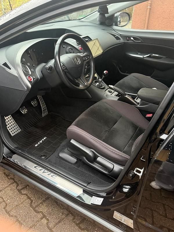 Gebraucht Honda Civic 140 PS (102 kW) 2010 Schwarz Limousine