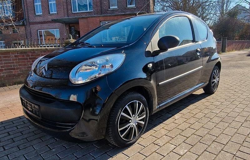 Schwarz Gebraucht 2005 Citroën C1 Advance Kleinwagen | 2.499 € (Fairer Preis) - Bild 1/4
