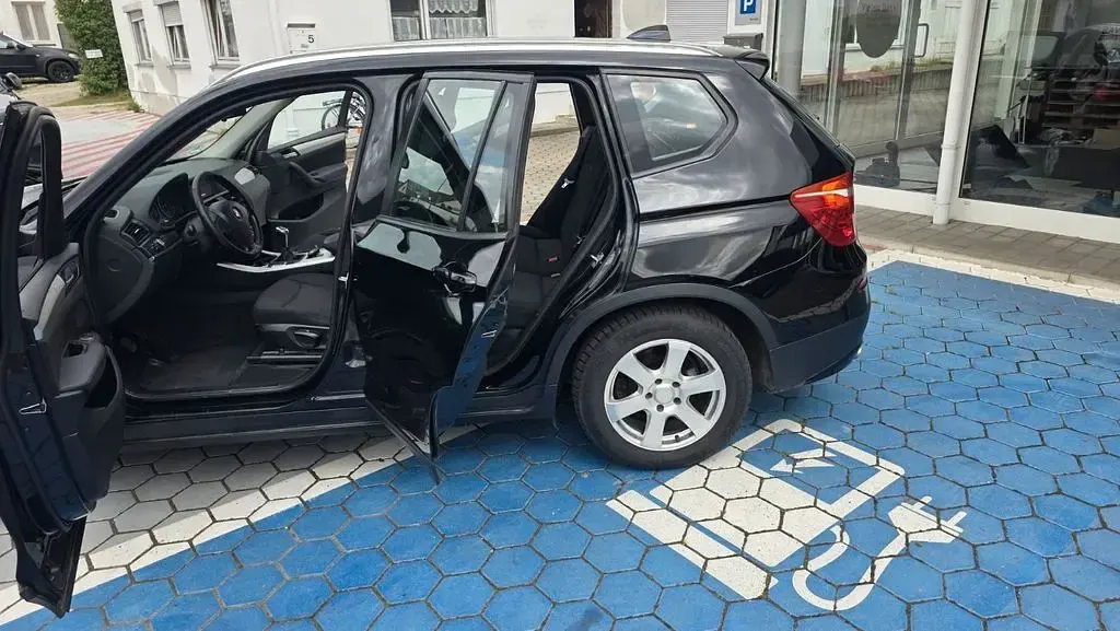 Gebraucht BMW X3 184 PS (135 kW) 2013 Schwarz SUV