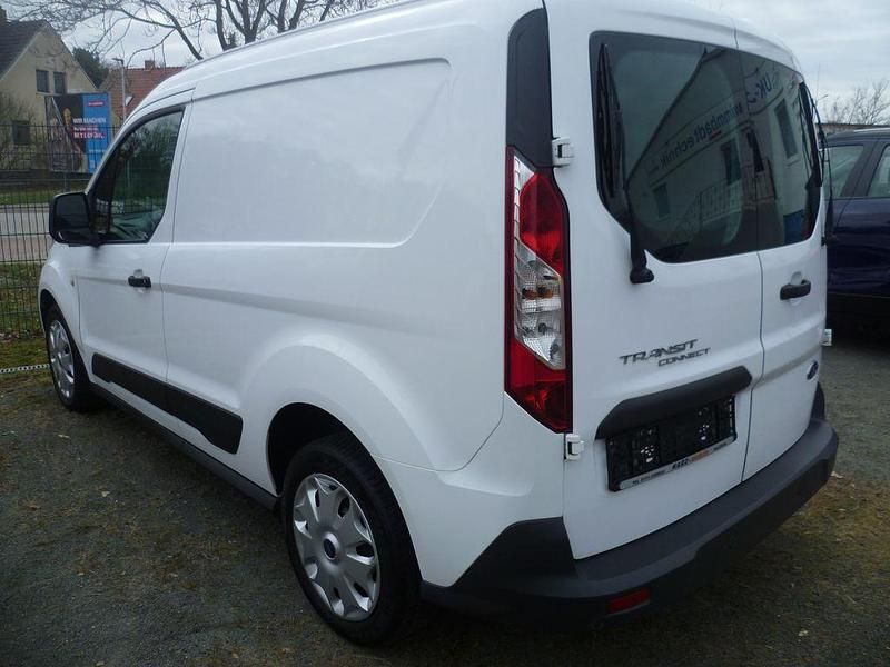 Gebraucht Ford Transit Connect 101 PS (74 kW) 2017 Weiß Van / Kleinbus