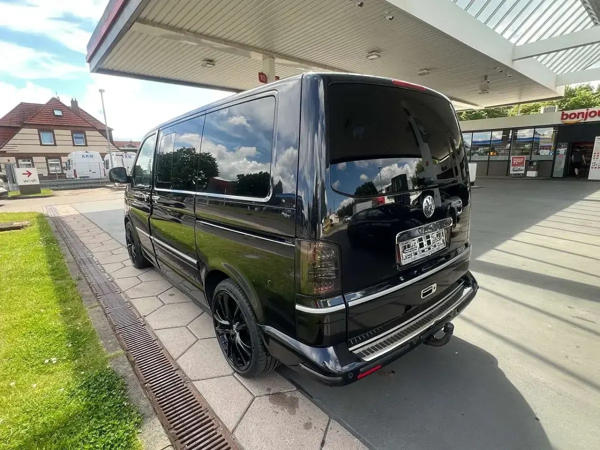 Gebraucht VW Multivan Highline 174 PS (127 kW) 2004 Schwarz Van / Kleinbus