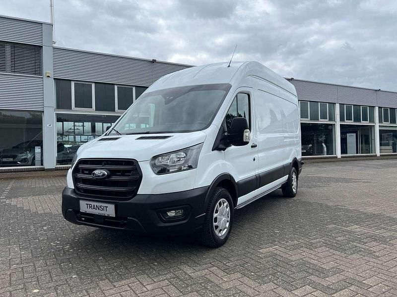 Używany Ford Transit Trend 131 KM (96 kW) 2024 Biały Minivan
