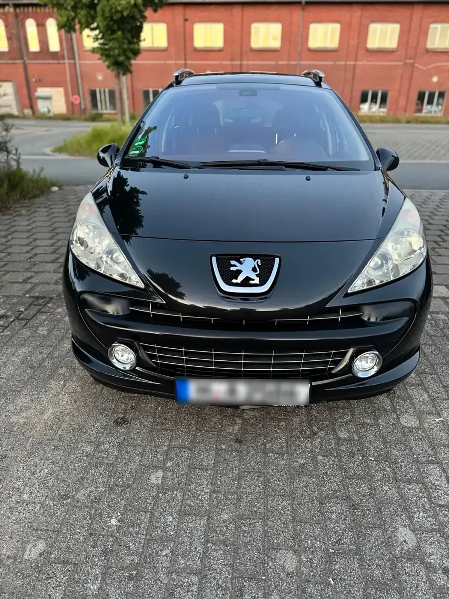 Gebraucht Peugeot 207 95 PS (69 kW) 2008 Schwarz Kombi