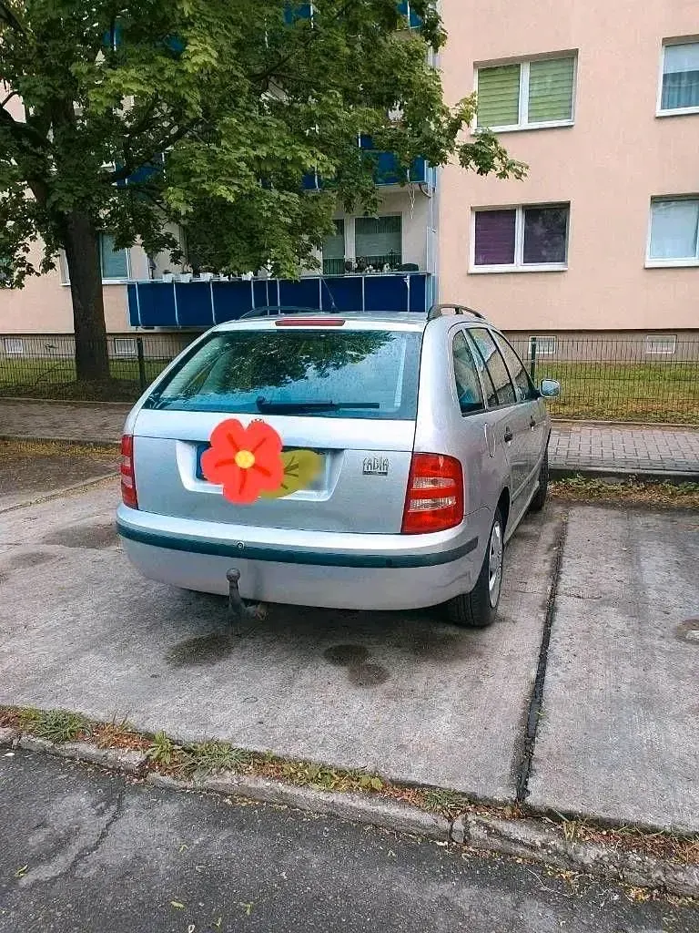 Gebraucht Skoda Fabia 75 PS (55 kW) 2004 Silber Limousine