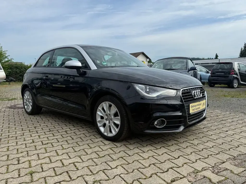 Gebraucht Audi A1 Ambition 122 PS (89 kW) 2011 Schwarz Kleinwagen