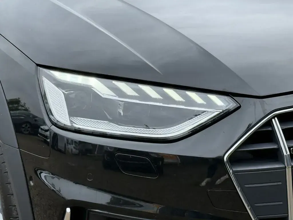 Gebraucht Audi A4 Allroad 286 PS (210 kW) 2023 Schwarz Kombi