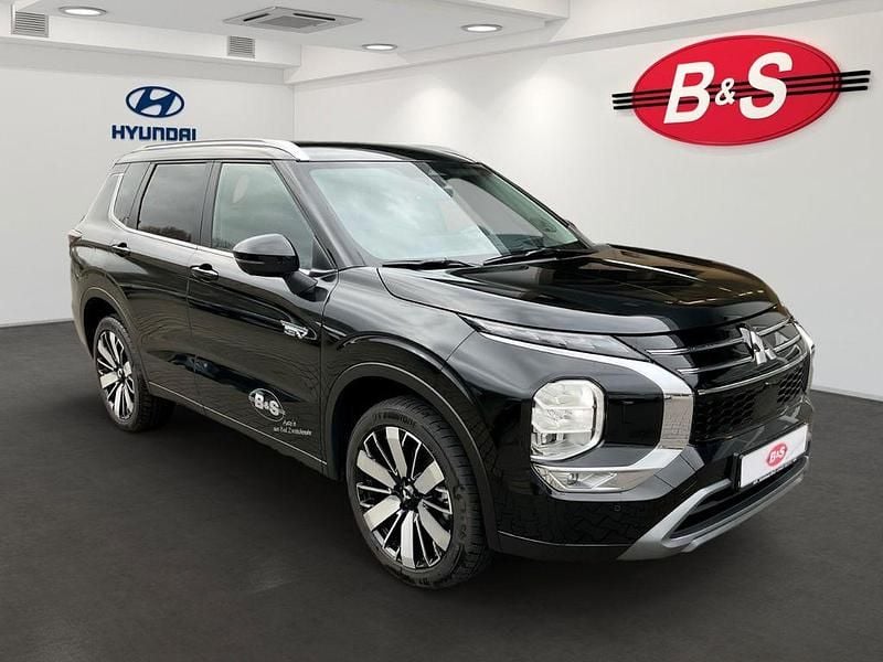 Gebraucht Mitsubishi Outlander P-HEV Edition 306 PS (225 kW) 2025 Kristall schwarz SUV