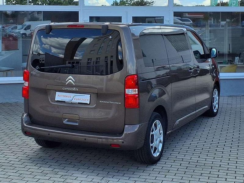 Gebraucht Citroën Spacetourer Feel 150 PS (110 kW) 2019 Richoakbraun Van / Kleinbus