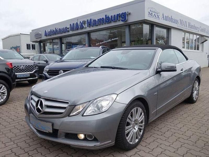 Gebraucht Mercedes E200 184 PS (135 kW) 2010 Silber Cabrio