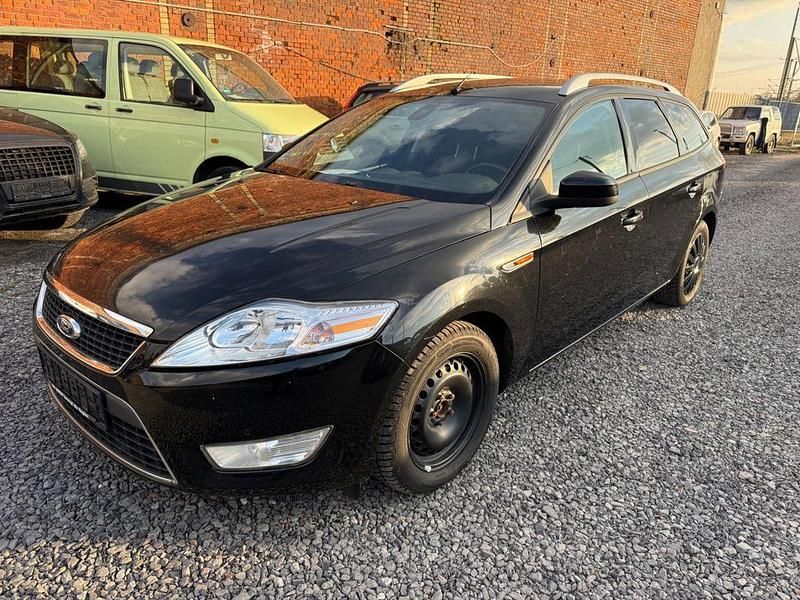 Gebraucht Ford Mondeo Trend 140 PS (102 kW) 2009 Schwarz Limousine