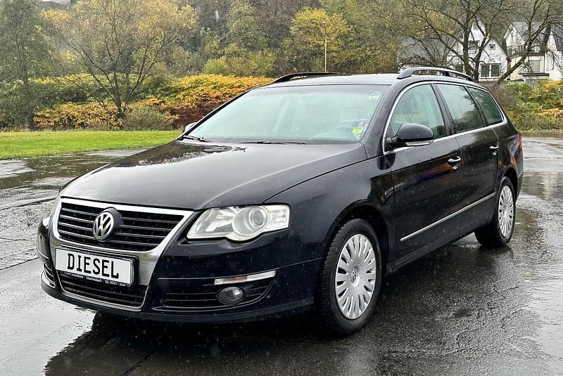 Schwarz Gebraucht 2008 VW Passat Kombi | 999 € (Superpreis) - Bild 1/4