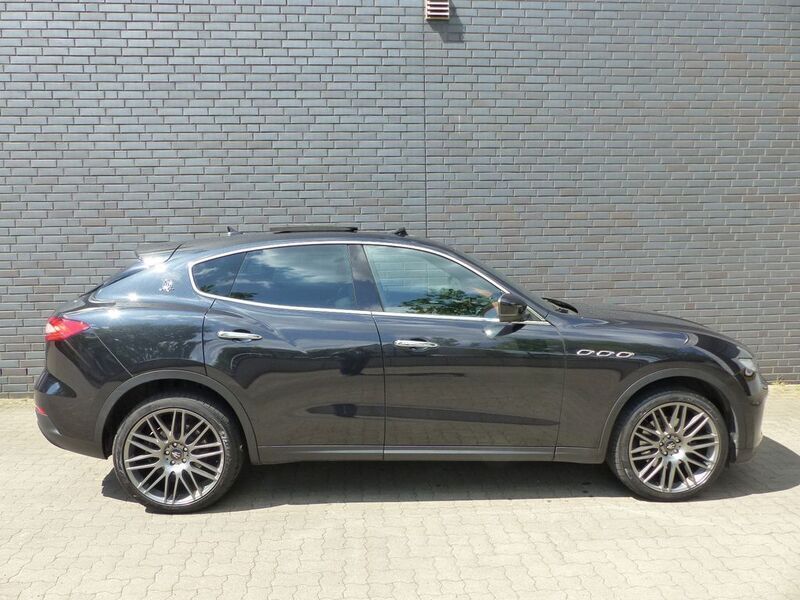 Gebraucht Maserati Levante 275 PS (202 kW) 2018 Schwarz SUV