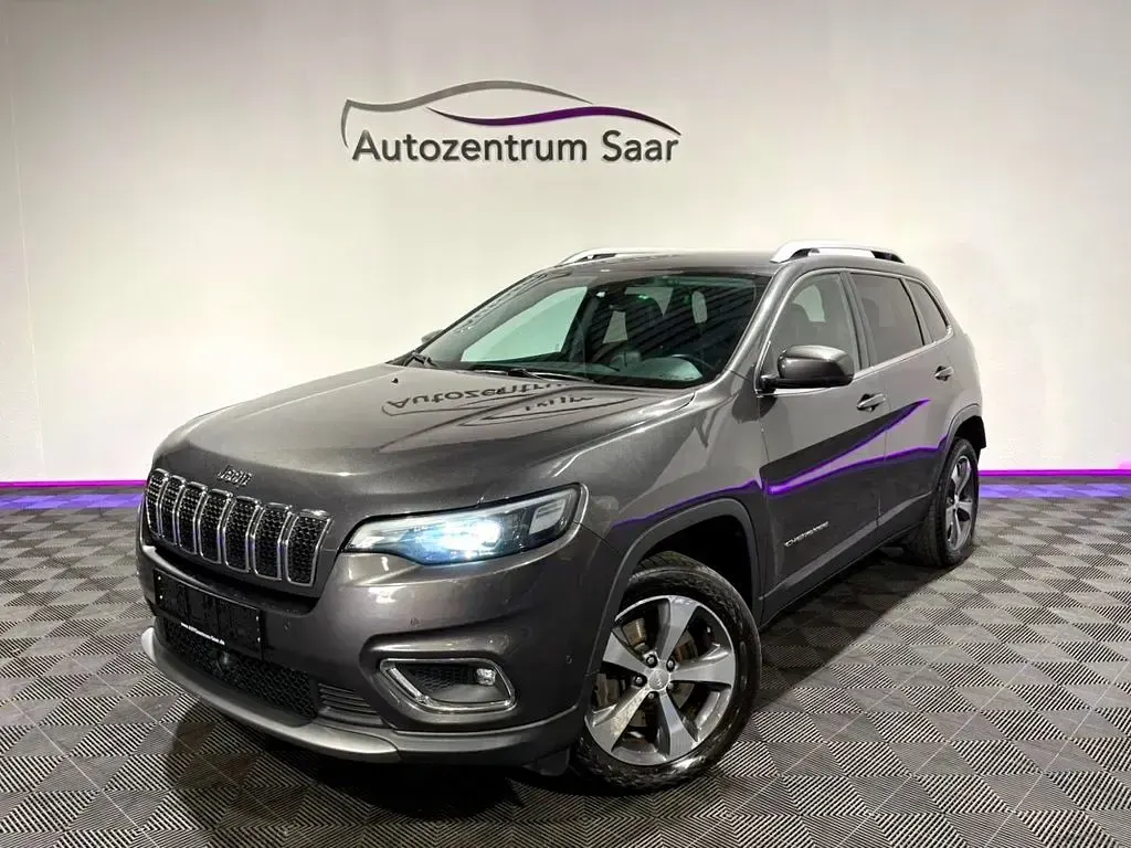 Gebraucht Jeep Cherokee Limited 194 PS (142 kW) 2019 Grau SUV
