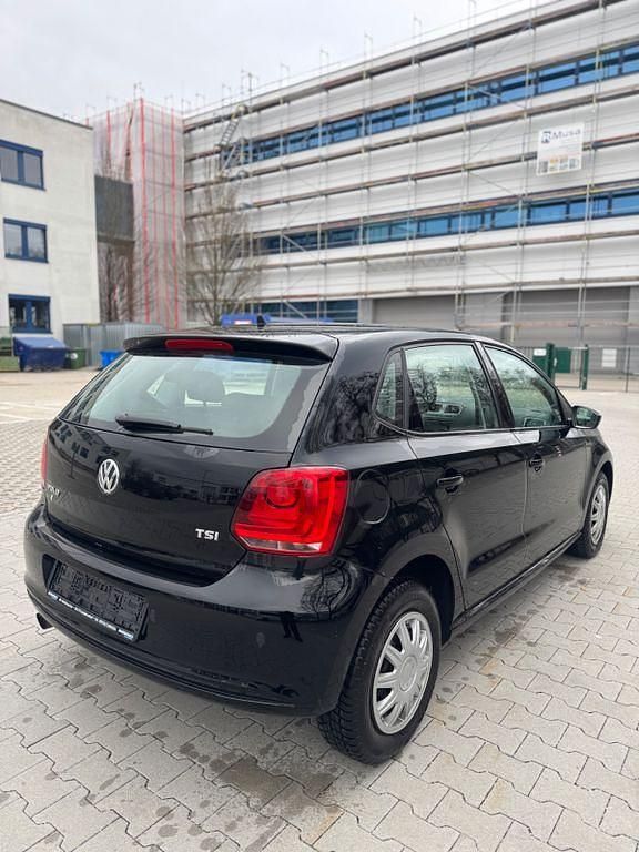 Gebraucht VW Polo Highline 90 PS (66 kW) 2014 Schwarz Limousine