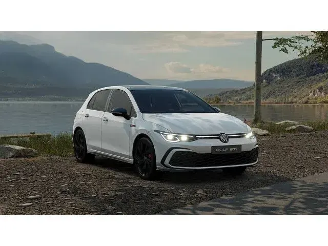Gebraucht VW Golf VIII Style 245 PS (180 kW) 2024 Pure white Limousine