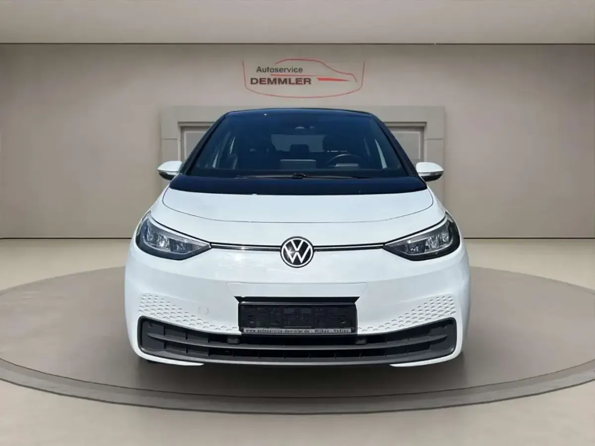 Gebraucht VW ID.3 Pro 150 kW (204 PS) 2023 Weiß Kleinwagen