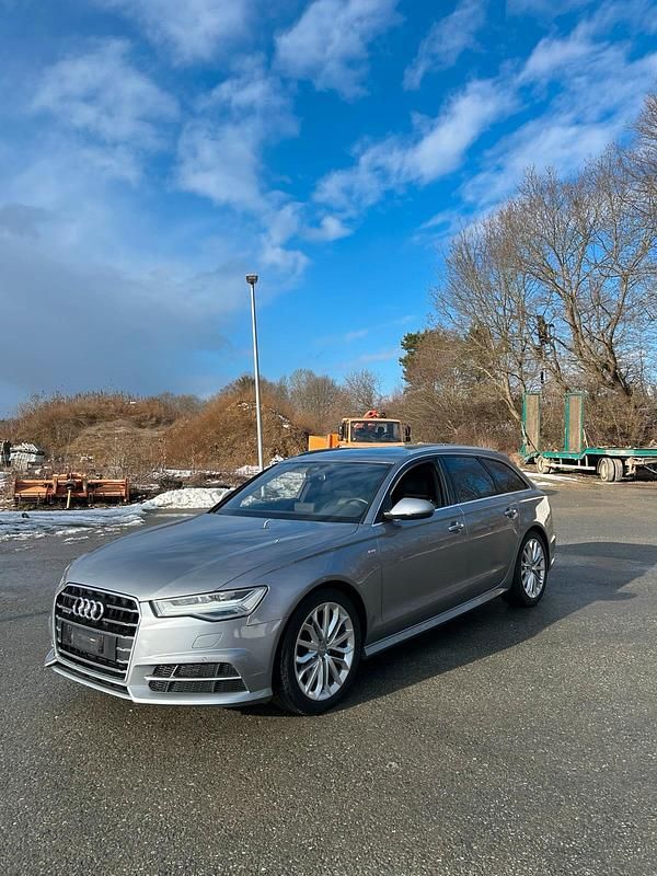 Grau Gebraucht 2019 Audi A6 S-Line Kombi | 26.999 € (Fairer Preis) - Bild 1/4