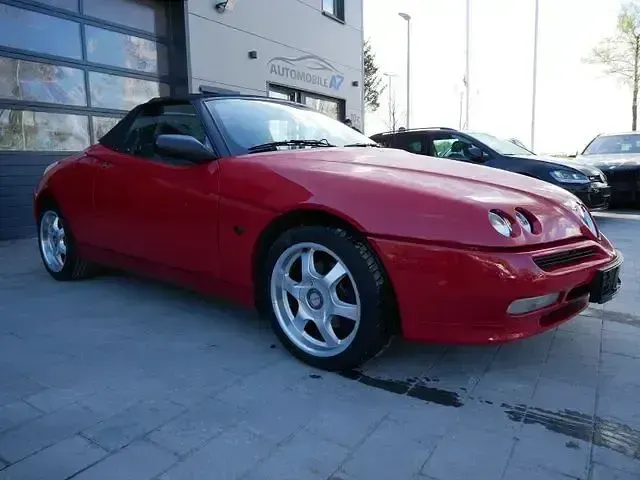 Gebraucht Alfa Romeo Spider 155 PS (114 kW) 1999 Andere Cabrio