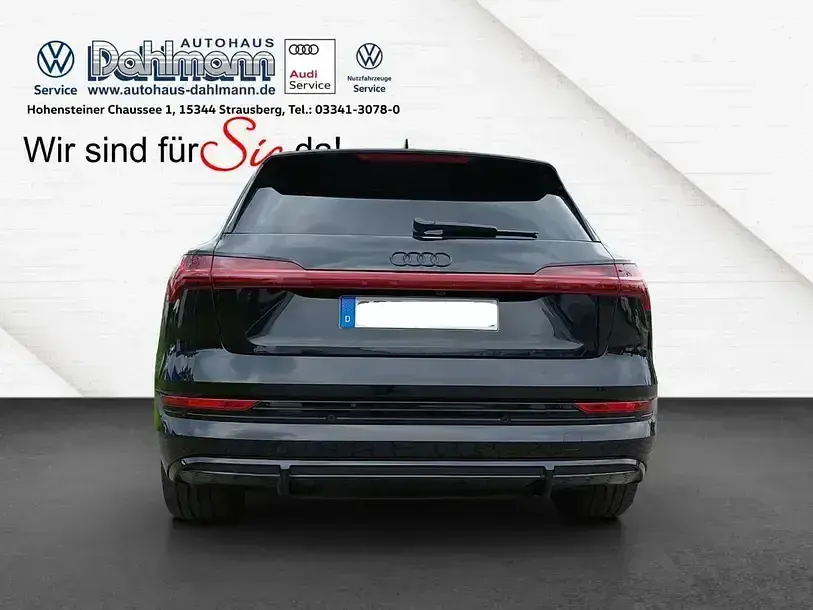 Gebraucht Audi e-tron Black Edition 300 kW (408 PS) 2023 Schwarz SUV