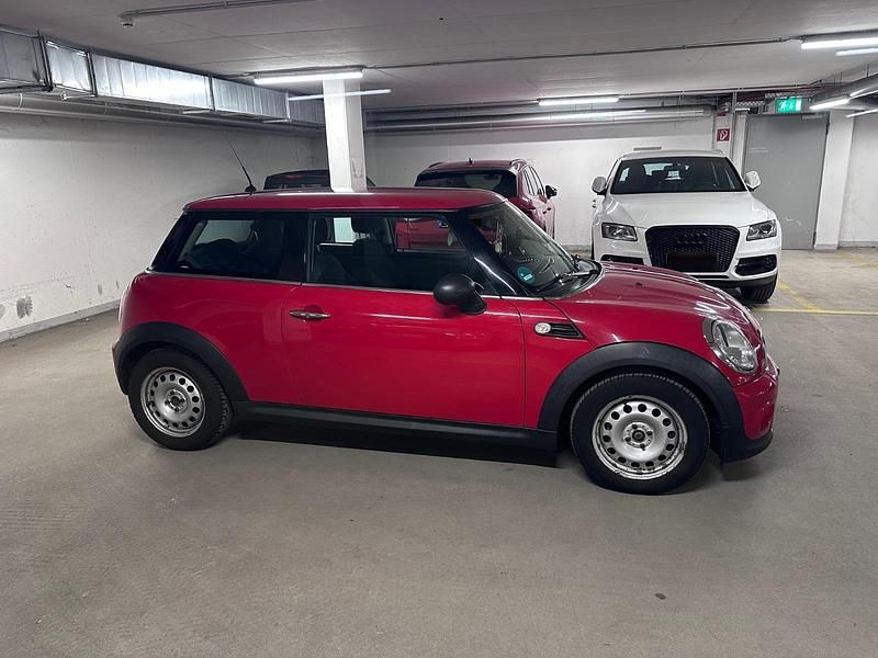 Gebraucht Mini Cooper Coupé 75 PS (55 kW) 2011 Rot Coupé