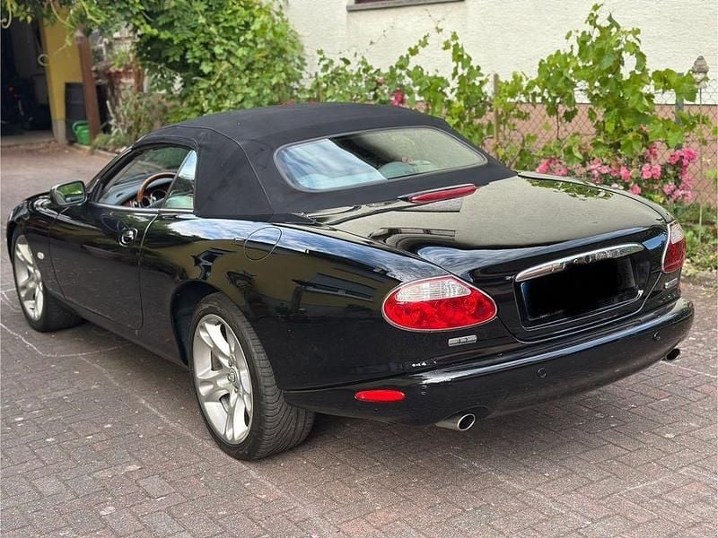 Gebraucht Jaguar XK8 298 PS (219 kW) 2004 Schwarz Cabrio
