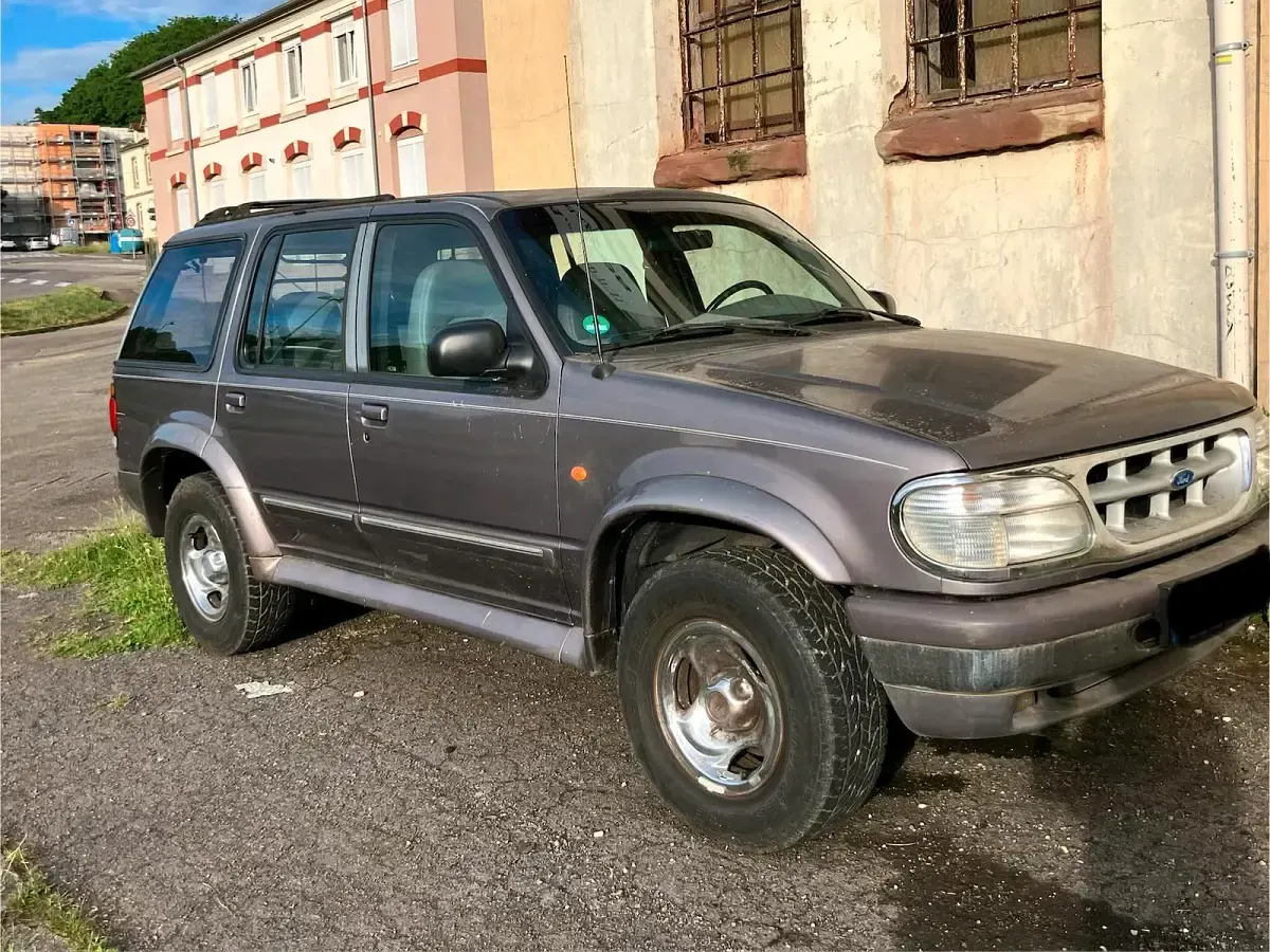 Gebraucht Ford Explorer 156 PS (114 kW) 1996 Grau SUV