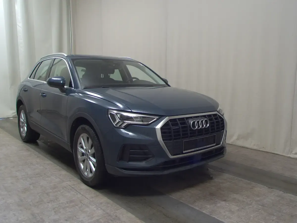 Gebraucht Audi Q3 Ambiente 190 PS (139 kW) 2020 Grau SUV